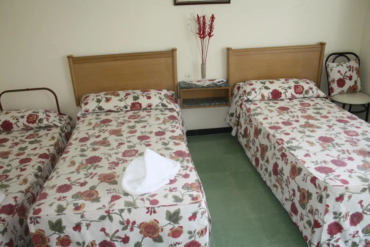 Hostal Torre Mar Salou Gasthof