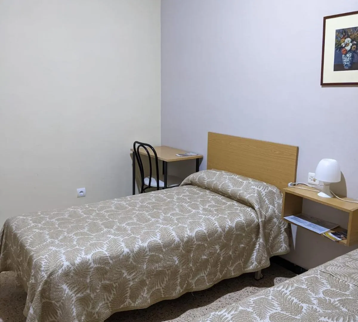 Hostal Torre Mar Salou 3*,