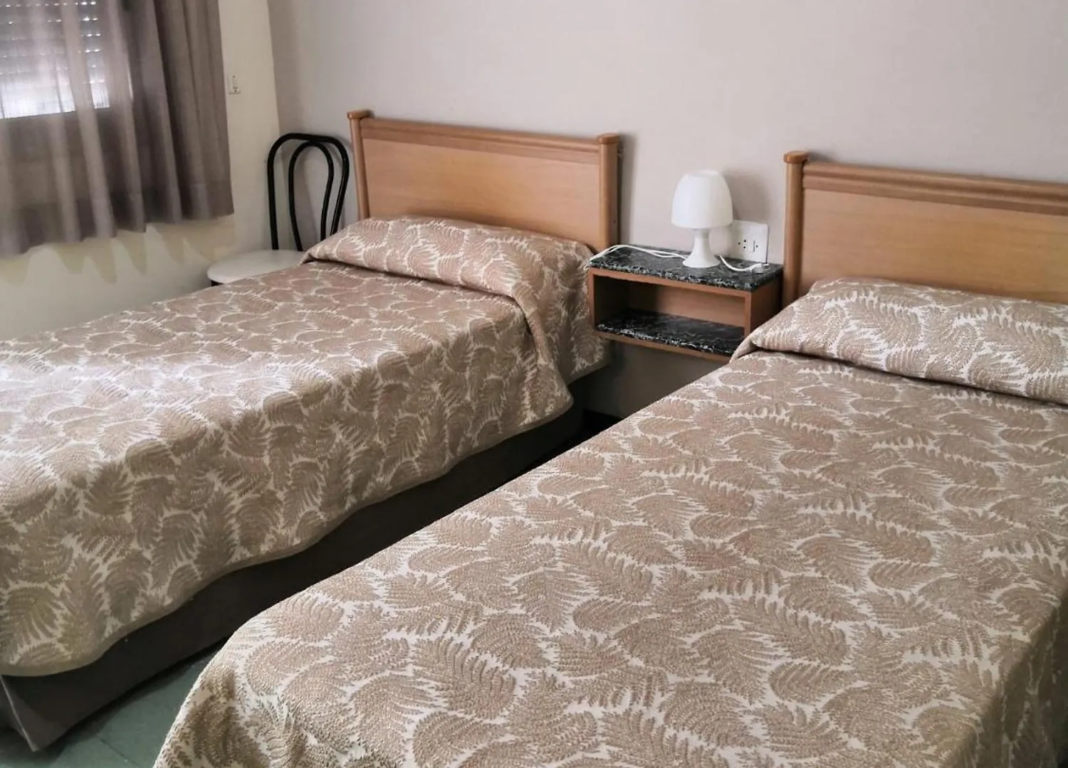 Hostal Torre Mar Salou 3*,